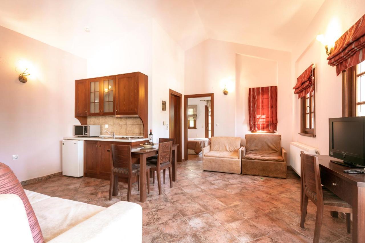 Magkafinis.El Apartments Mikros Prinos ภายนอก รูปภาพ